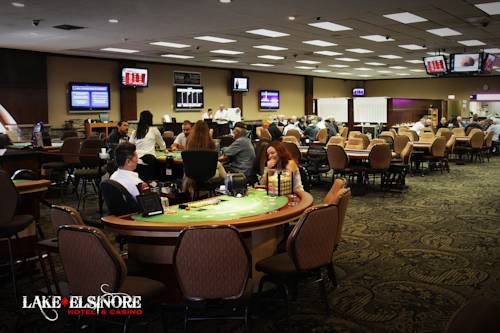 Econo Lodge Lake Elsinore Use Coupon Code Hotel Information