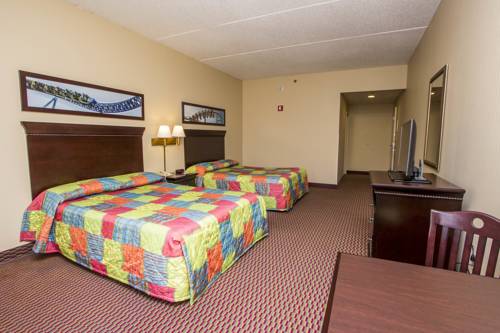Cedar Points Breakers Express Sandusky Use Coupon Code Hotels Guest Room