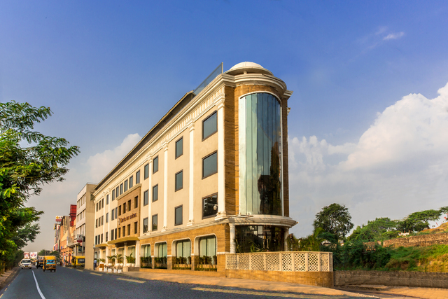 Clarks Inn Suites Gwalior Use Coupon Code Best Hotel Exterior