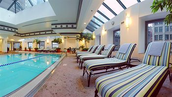 Renaissance Chicago Downtown Hotel Use Coupon Code Swimming Pool
