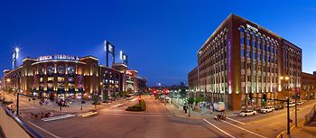 Hotels By St Louis Arch Newatvs Info Crowne Plaza Hotels St Louis Downtown Saint Use Coupon