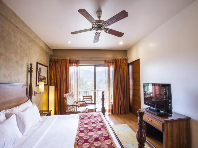 Fariyas Holiday Resort, Lonavala. Use Coupon Code >> FESTIVE