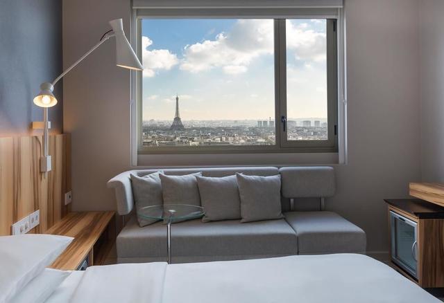 Hyatt Regency Paris Etoile Use Coupon Code Hotels Get 10 Off 33b28227