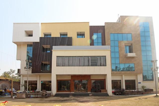 Hotel Metro Regency, Meerut. Room rates, Reviews & DEALS
