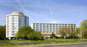 Laguardia Airport Hotel East Elmhurst Use Coupon Code Stayintl Results View