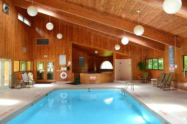 Cedar Village Banner Elk Room Rates Reviews Photos