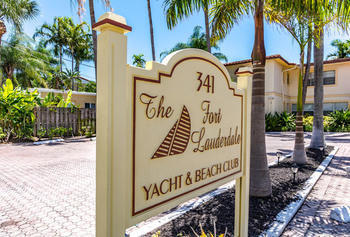 Fort Lauderdale Yacht And Beach Club Reviews Aaf34e6c