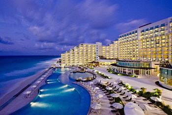 Cancun Palace All Inclusive Use Coupon Code Stayintl Hotel Exterior
