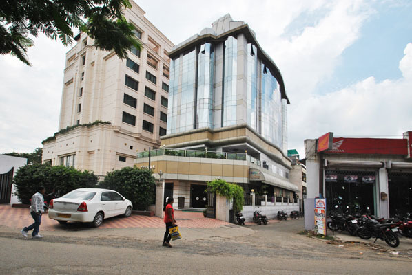 Hotel Zeeras Varanasi Use Coupon Code Get 3 000 Dsc 0121