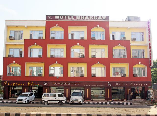 Hotel Bhargav Katra Use Coupon Best Get 3 000 Cashback Img 2592