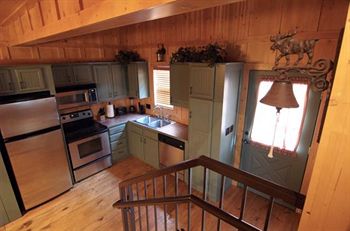 The Cabins At Green Mountain Branson Use Coupon Stayintl