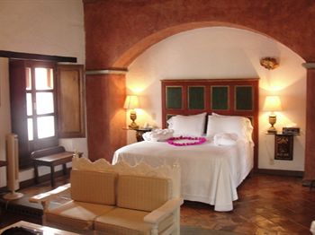 Hotel Maria Cristina Cuernavaca Reviews Photos Room Rates 845512 55 B