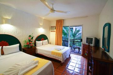 El Tukan Hotel Beach Club Playa Del Carmen Reviews Photos Room Guest Room