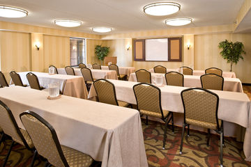 Comfort Inn Suites Philadelphia Premium Outlets Area Pottstown Meeting Room