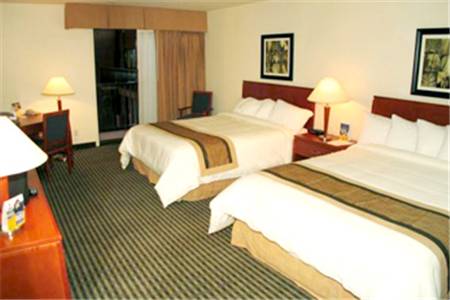 Best Western Rainbow Country Inn Chilliwack Use Coupon Code Hotels 4209692 4209696 10725186 43971 Way Chilliwack V2r 3a4 Canada Phone 16047953828 The Price Of Best Western Rainbow Country Inn