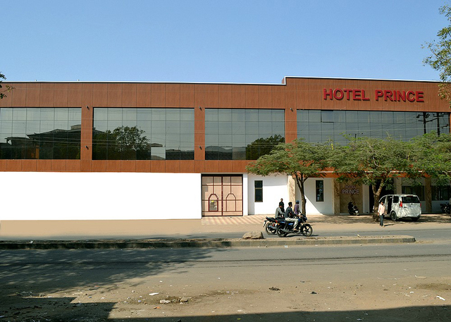 Hotel Prince Bhuj Use Coupon Code Festive Get 3 000 Cashback Featured