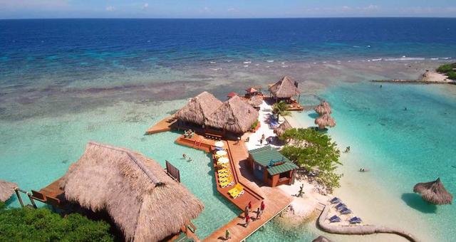 Fantasy Island Beach Resort Dive And Marina All Inclusive Roatan Clarion Suites Roatan At Pinele Villas