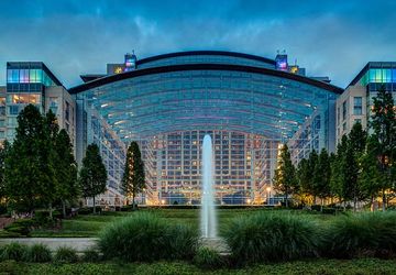 Lord National Harbor Use Coupon Code Hotels Get 10 Off Hotel Exterior