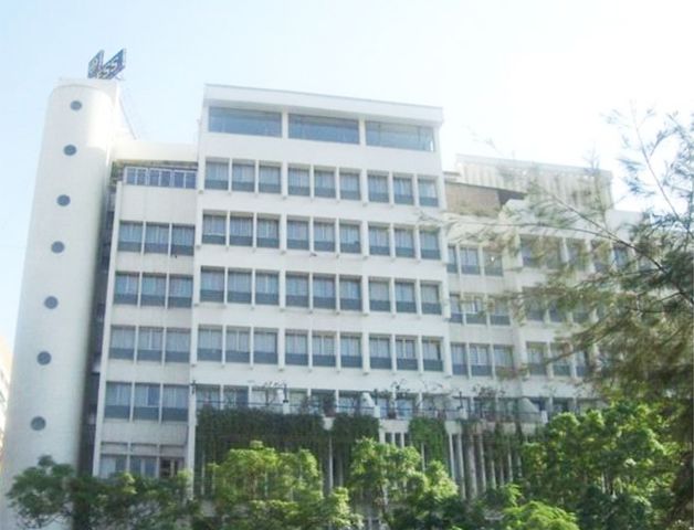 Hotels In Alkapuri Vadodara 100 Genuine Reviews Photos 24 7 Hotel Express Towers Buliding