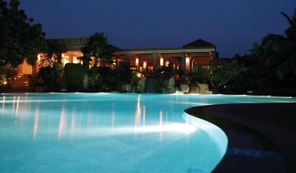 The Leela Goa Use Coupon Code Festive Get 3 000 Cashback Swimming Pool