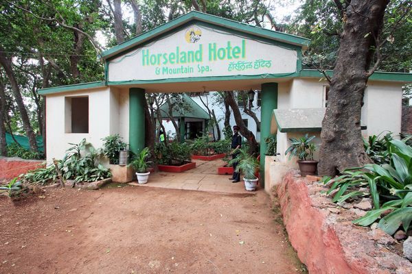 Horseland Hotel And Mountain Spa Matheran Use Coupon Code Hotel Exterior