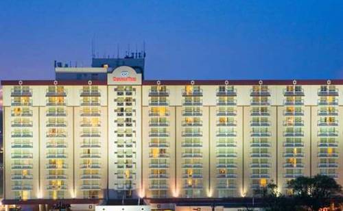 Doubletree By Hilton Jfk Airport A 3 Star Rated Hotel In Queens 15321479 15321481 15321480 15321478
