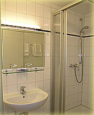 Alameda, Hamburg | Reviews, Photos, Room Rates