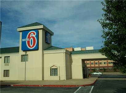 Motel 6 Bentonville Benton Use Coupon Code Hotels Get 10 Off 9651224
