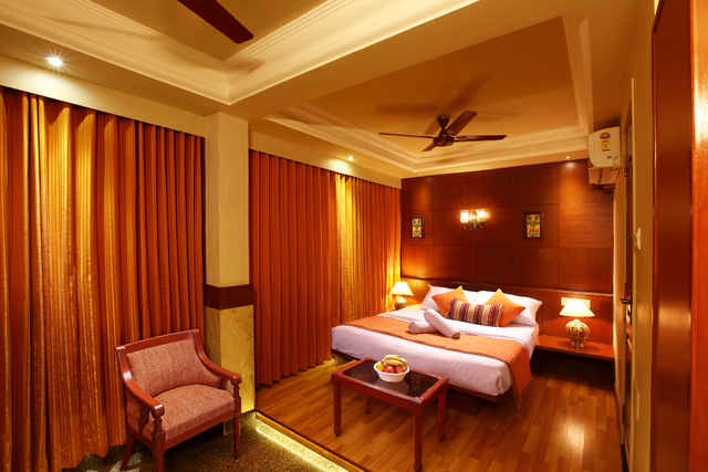 Rajdhani Hotel, Goa. Room rates, Reviews & DEALS