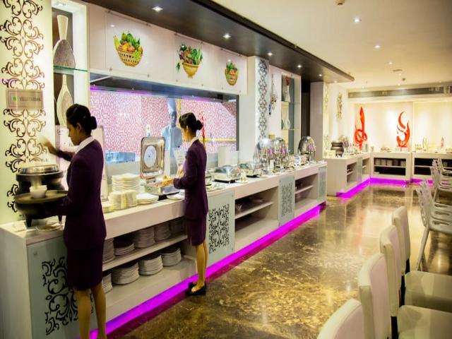 Regenta Central Harimangla By Royal Orchid Hotels Dahej Use Coupon Dining Area