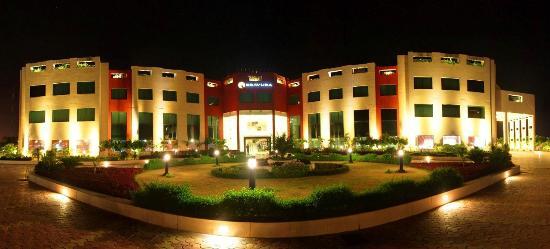 Hotel Metro Regency, Meerut. Room rates, Reviews & DEALS