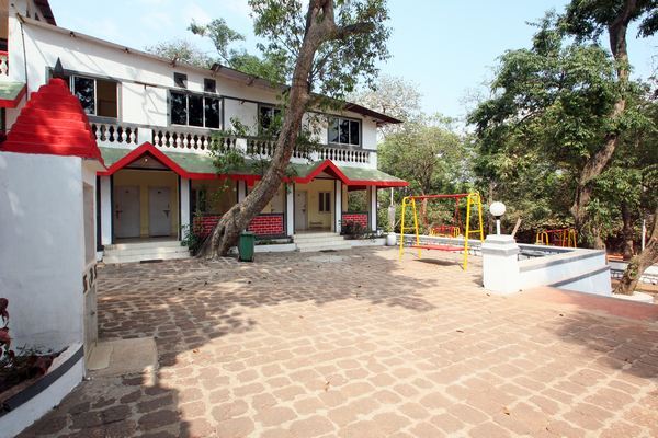 Hotel Paramount Matheran Use Coupon Code Festive Get Balcony