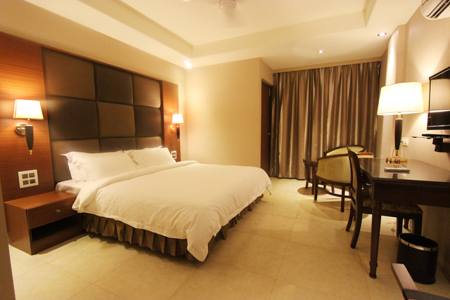 Hotel Grand Heritage Sangli Use Coupon Code Festive Get Room