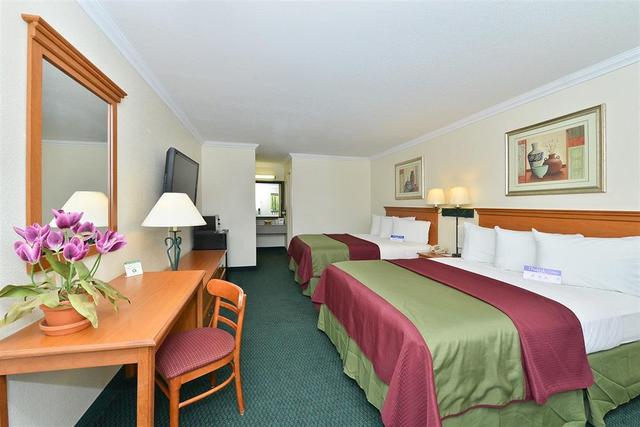 Americas Best Value Inn Columbus Tx Reviews Photos Room