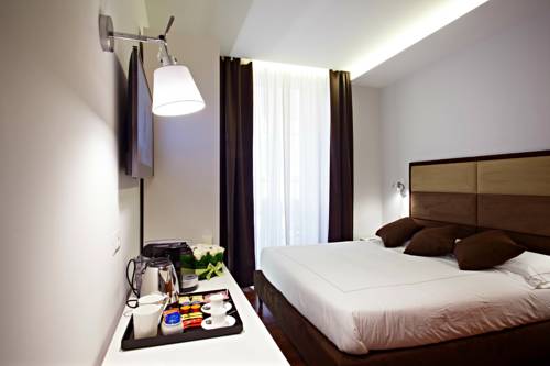 Lahouse Rome Rome Reviews Photos Room Rates - 