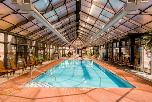 Comfort Inn Suites Erie Erie Reviews Photos Room Rates