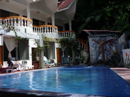 Hotel Coco Beach Manuel Antonio Reviews Photos Room Rates Hotel Information