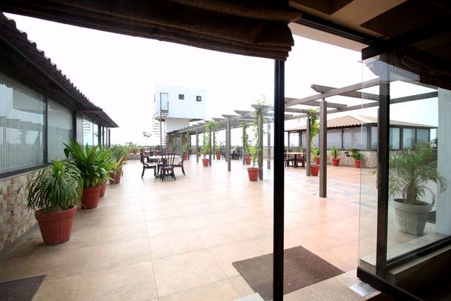 OYO 1183 Hotel Kells, Ahmedabad. Use Coupon Code >> HOTEL